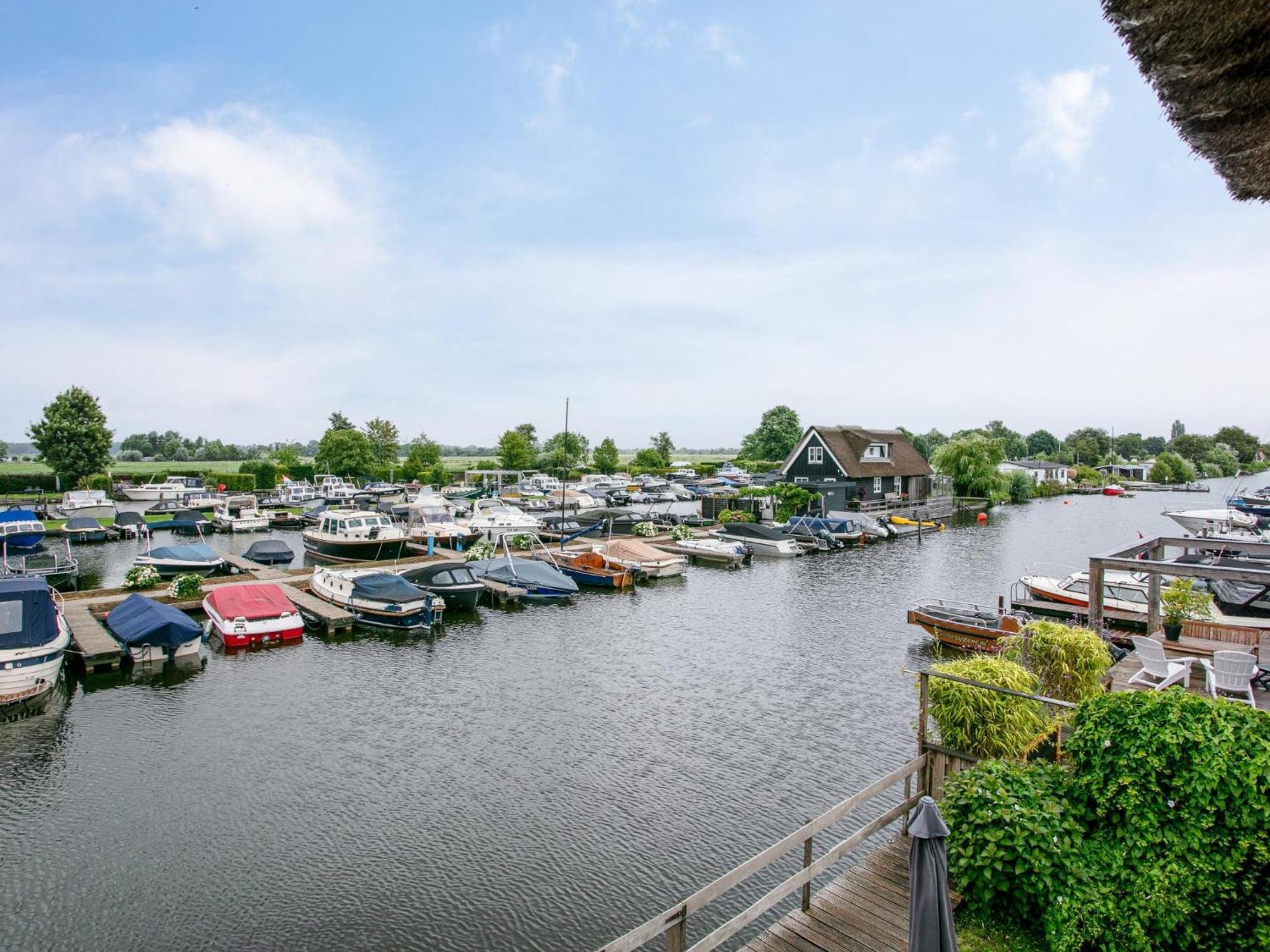 Zwaan 24-7 Villa บรอยเคเลน ภายนอก รูปภาพ